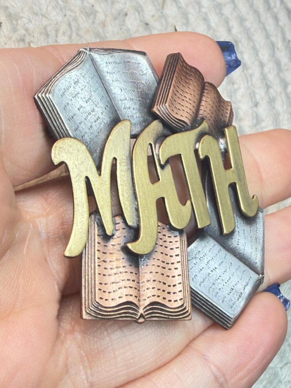 K and T Math Brooch | Books Teacher School Pin | Mixed Metal Tone | Vintage - Picture 3 of 9